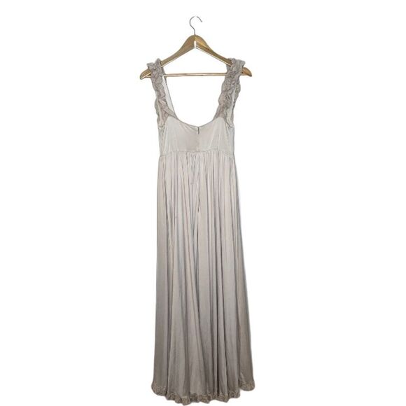 ODYLYNE Carrosaw Romantic Maxi Dress - Picture 10 of 10